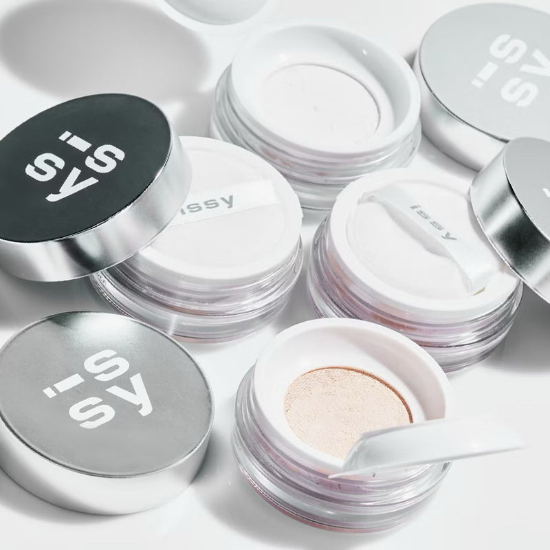 Issy Weightless Loose Powder