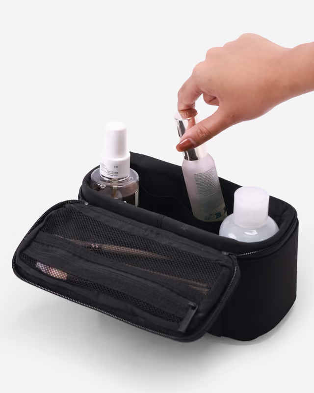 Bash Manila Flex Organizer in Carbon