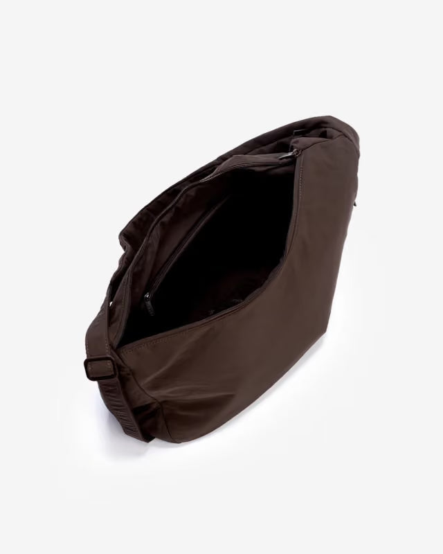 Bash Manila On-The-Go Bag